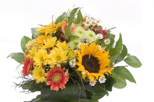 Eco-friendly flower arrangement in Winterton